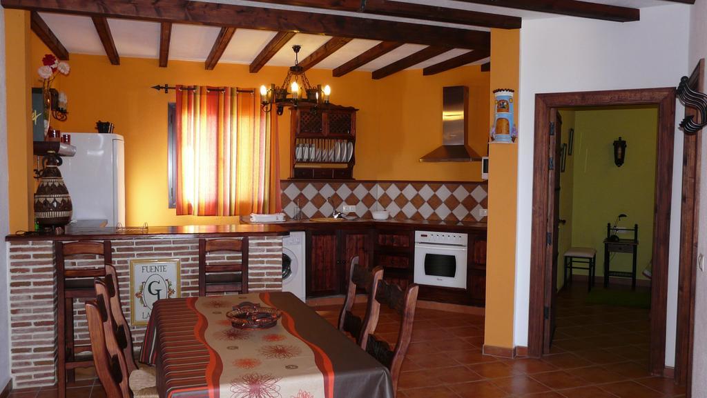 Apartamentos Fuente La Teja & Spa Los Llanos De Aridane Ruang foto